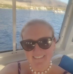 Meet your Posher, Maegan